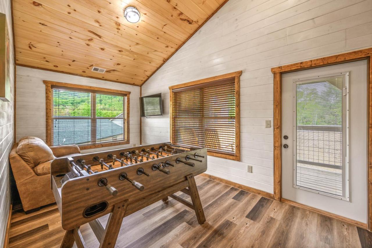 Osprey Nest Cottage Modern New Cabin Пиджен-Фордж Экстерьер фото